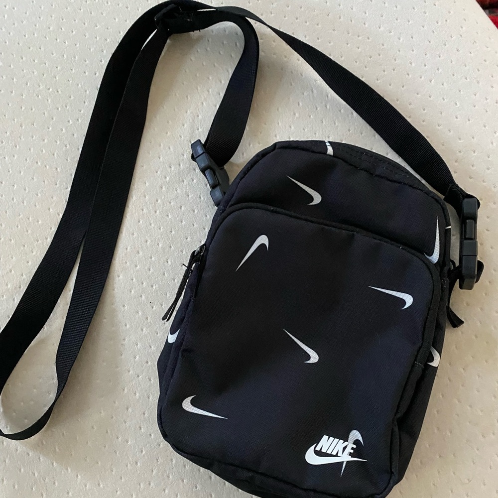 Nike Sling Bag